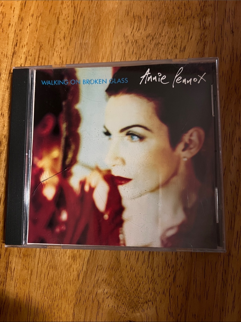 Annie Lenox - Walking on Broken Glass (Red & Cream) CD